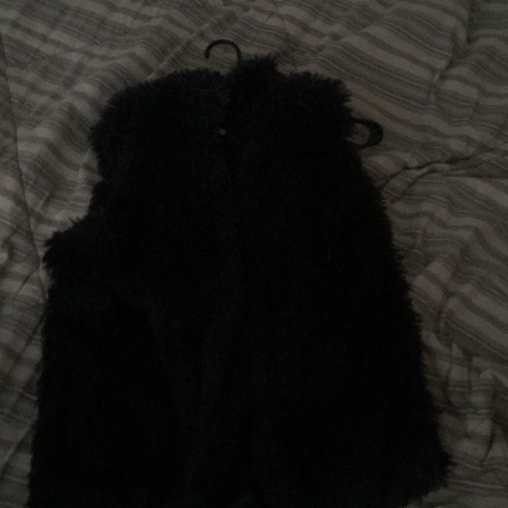 Fur vest